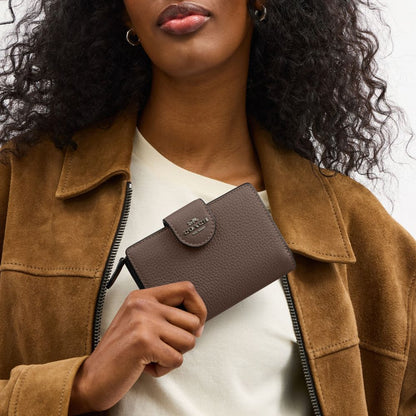 Coach Medium Corner Zip Wallet
