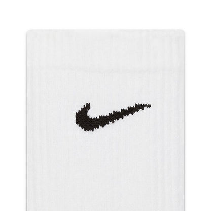 Kişi Nike 3-Pack Everyday Plus Dri-FIT Yastıqlı Crew Təlim Cərəyan