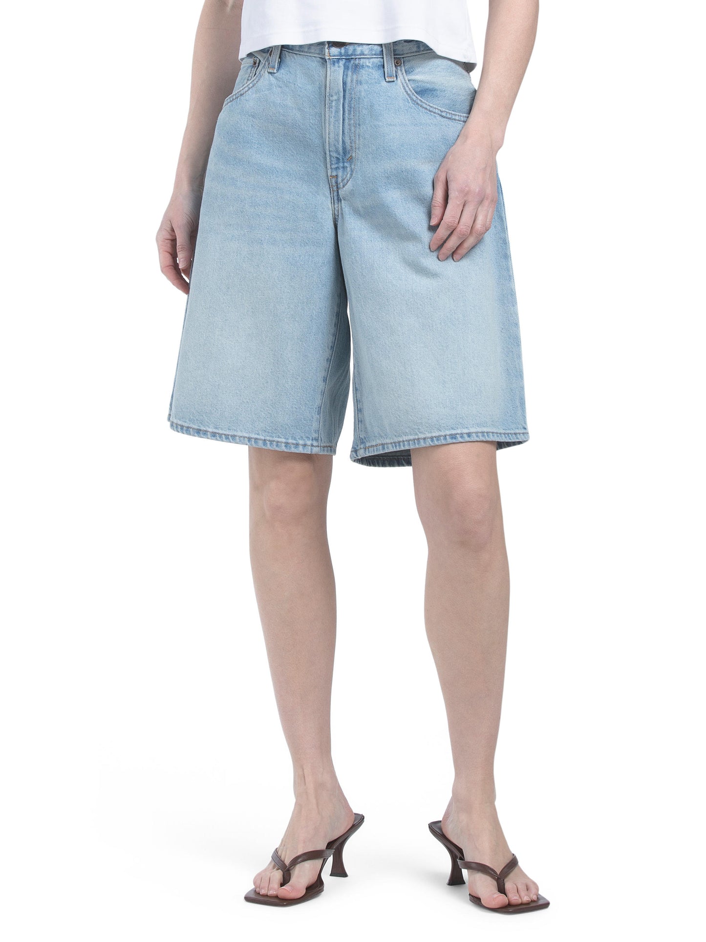 LEVIS Geniş Bel Atası Cins Şortlar