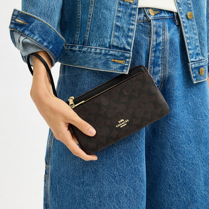 Coach Double Zip Cüzdanı Signature Canvas-da