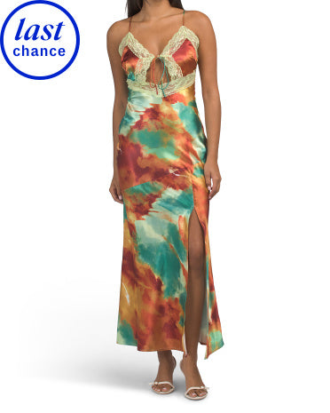 SELFIE LESLIE Saga Bust Keyhole Satin Maxi Geyim