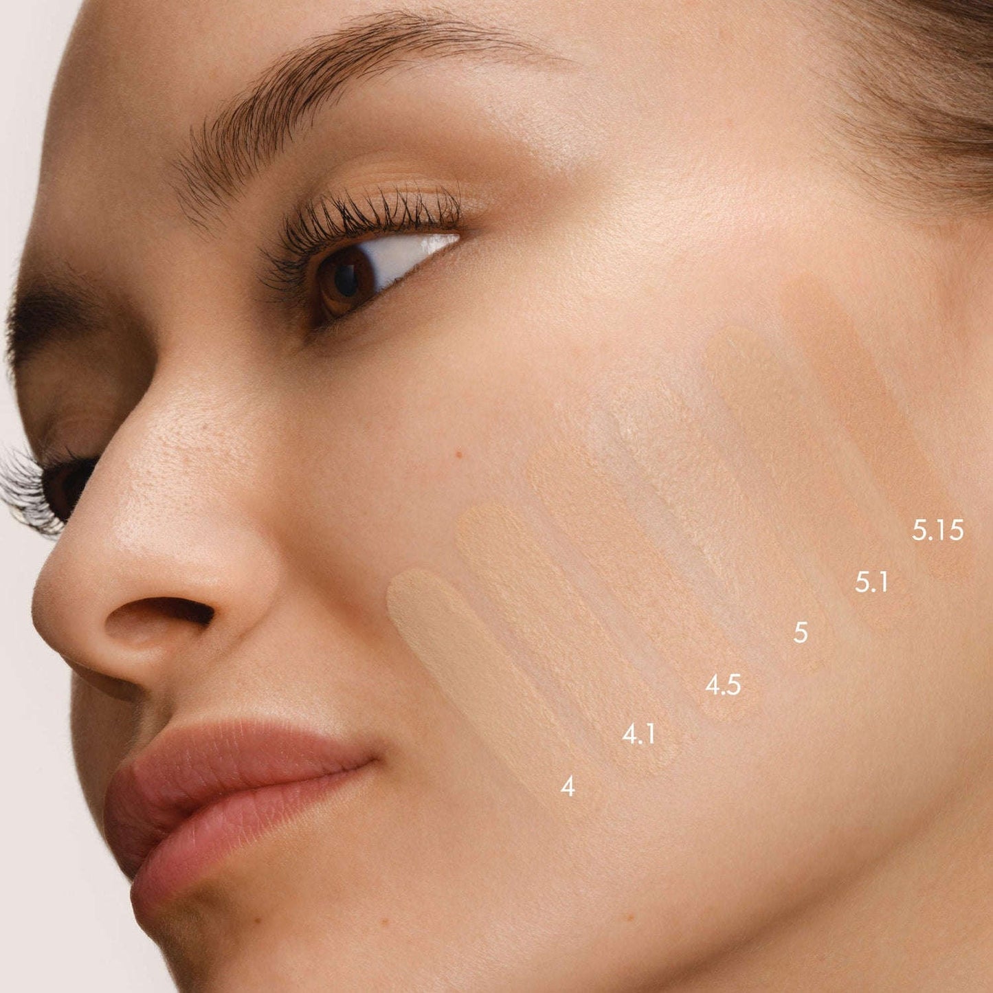 Armani Beauty Mini Luminous Silk Natural Glow Bulanıqlaşdırıcı Maye Tonal Krem 24 Saatlıq Dayanıqlılıq YoxYox