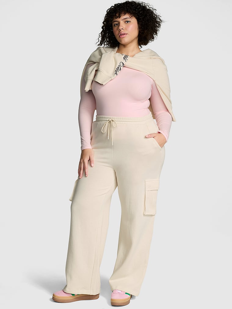 PINK Campus Fleece™ Geniş Şalvar Tərkibli Çalışma Geyimi