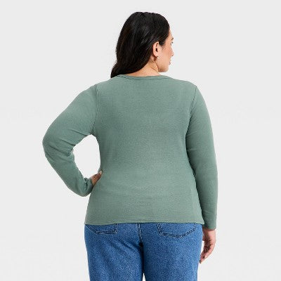 Ava & Viv Qadın Uzun Kollu Skoop Boyunlu Henley Üst - Yaşıl 3X