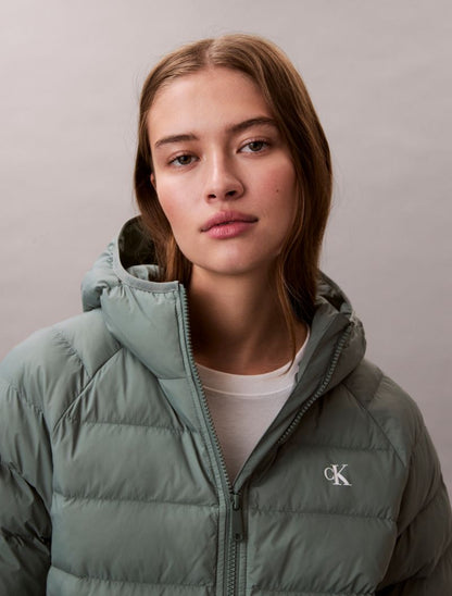 Calvin Klein Yüngül Qatlanan Puffer Gödəkçə