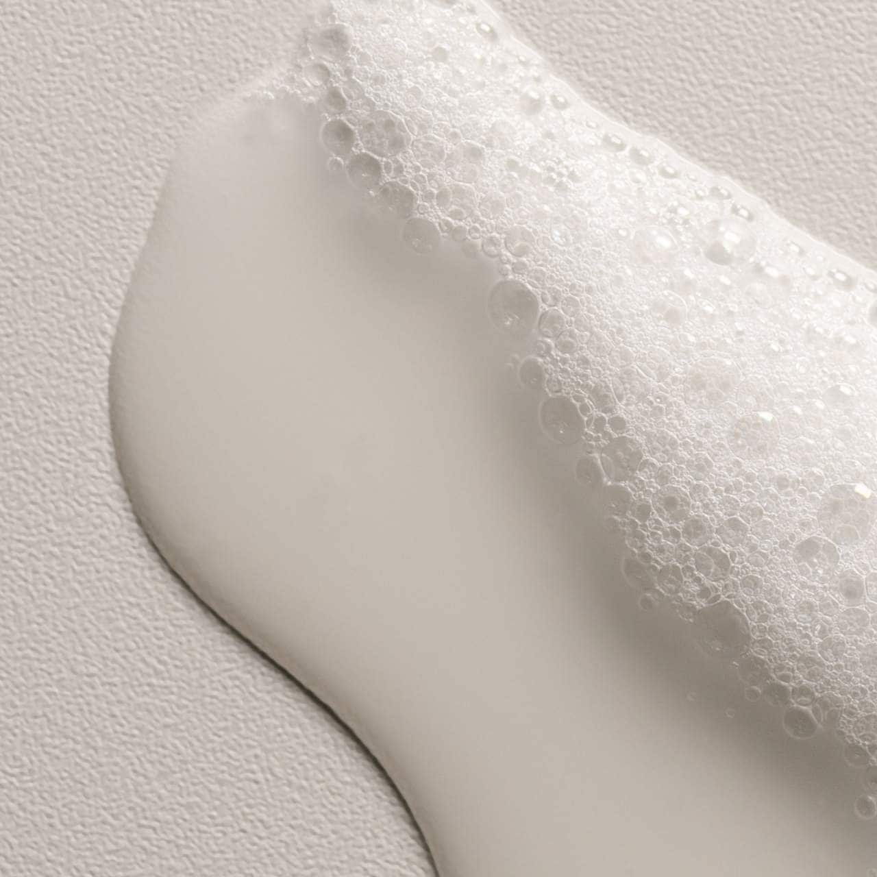 Davines OI Şampun - Yumuşaqlıq və Parlaqlıq üçün