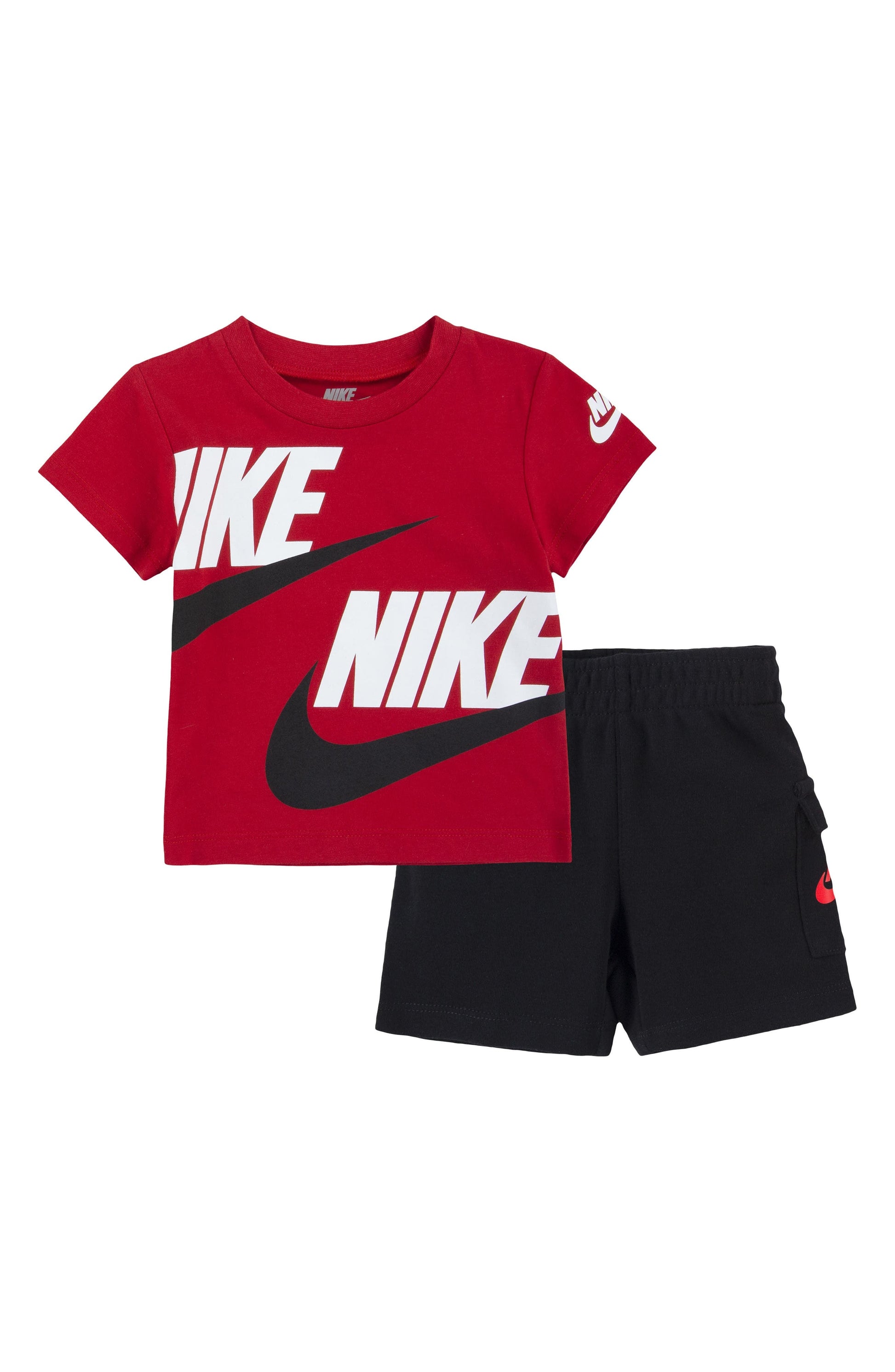 Nike Uşaq T-Shirt və Cargo Şortu Dəsti YoxYox