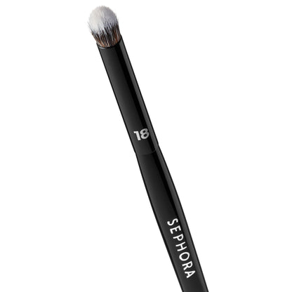 SEPHORA COLLECTION PRO Shadow Brush #18