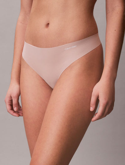 Calvin Klein Invisibles 3 Paket Tanga