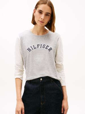 Tommy Hilfiger Rəngli Blok Hilfiger Arch Loqosu T-Shirt, Boz Açıq Ton YoxYox