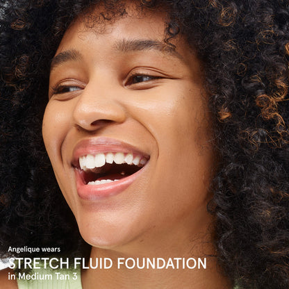 Glossier Stretch Fluid Tonal Krem Qurulaşdırıla Bilən Örtüklü
