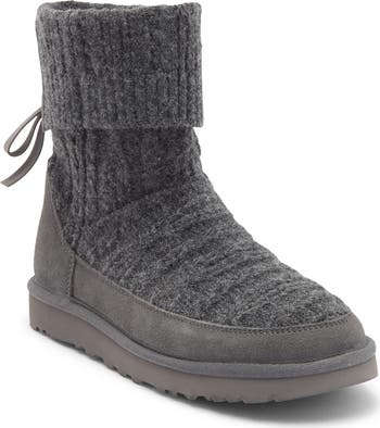 UGG® Klassik Mini Kabel Toxunuşu Çəkmə YoxYox