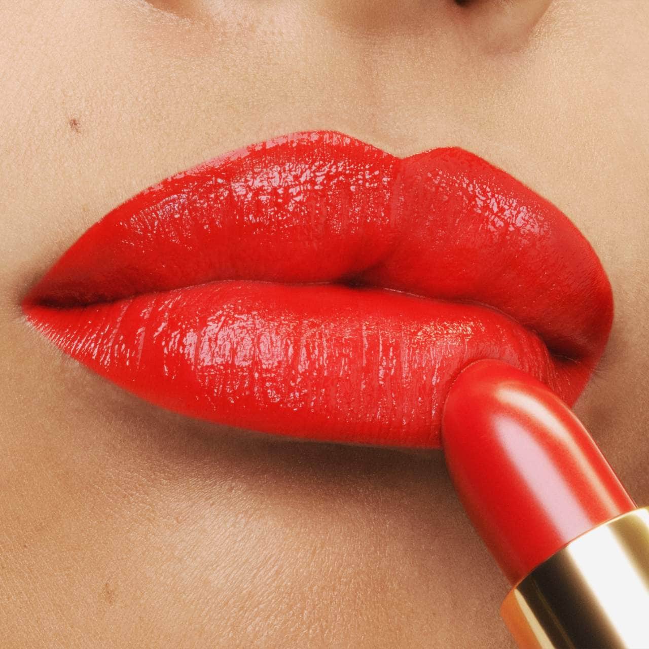 TOM FORD Runway Dodaq Boyası Hidratlaşdırıcı, 12 Saat Uzunmüddətli