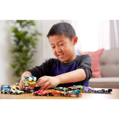 Hot Wheels Avtomobil və Yük Maşınları Dəsti 1 Eksklusiv Avtomobillə - 1:64 Miqyas - 8 Əd