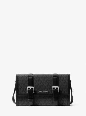 Michael Kors Cooper Signature Logo Trunk Crossbody Çantası