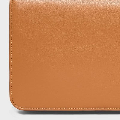 Flap Cell Phone Wallet - A New Day Qəhvəyi: Kabuk, Qısqac Bağlanması, Vahid Naxış