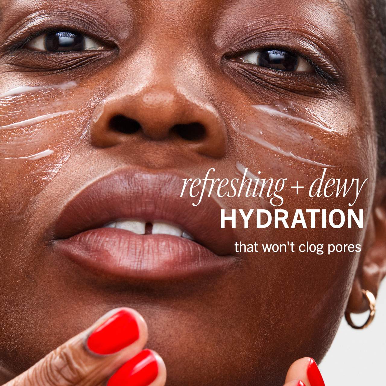 First Aid Beauty Hyaluronic Acid + Ceramides ilə Nemləndirici Dəvə Gel Kremi