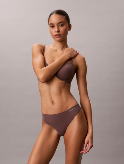 Calvin Klein Invisibles 3 Paket Tanga