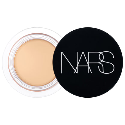 NARS Soft Matte Complete Tam Örtünən Uzunmüddətli Konsiler Hialuron Turşusu ilə