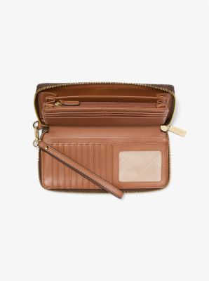 Michael Kors Jet Set Travel Large Logo Continental Çanta