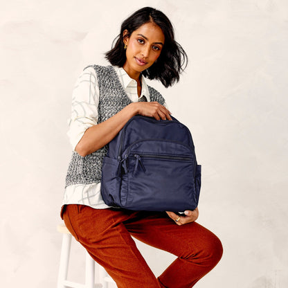 Vera Bradley Bancroft Bel Çantası