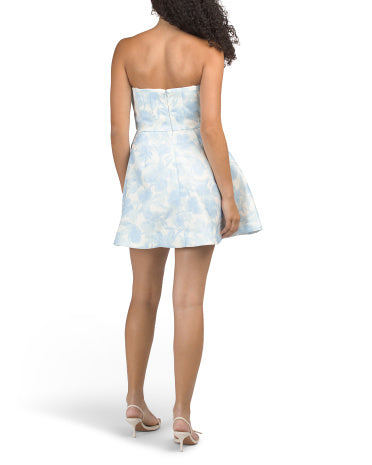 BCBGMAXAZRIA Pliseli Kokteyl Mini Geyimi