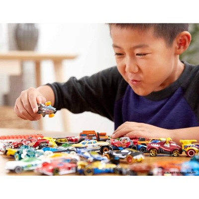 Hot Wheels 20 Avtomobil Hədiyyə Paket