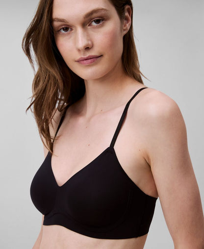 Calvin Klein Qadın Invisibles Gel Telli Yüngül Astarılı Büstiyer QF7142