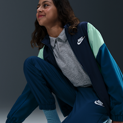 Nike Sportswear Böyük Uşaqlar Üçün Toxunmuş Treninq Dəsti