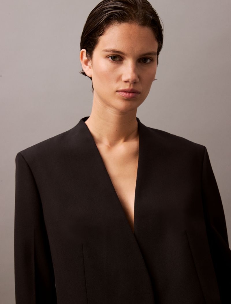 Calvin Klein Classic Crepe Blazer