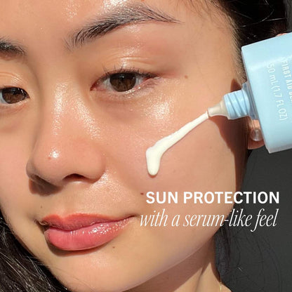 First Aid Beauty Kolloid Yulaf Ekstraktı ilə Увлажняющий Günəş Kremi SPF 45