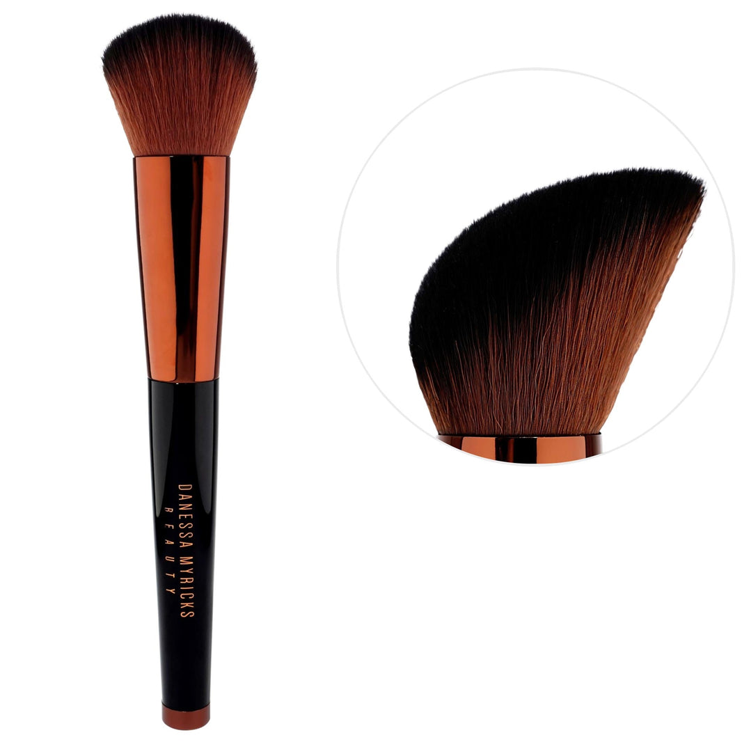 Danessa Myricks Beauty Yummy Face 1.0 Üz Üçün Universal Fırça